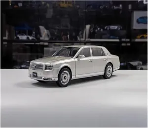 1：18 for Toyota Century Alloy Car Model Simulation Collection Ornament Mini Simulation Toys(Champagne Silver)
