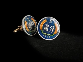 China | Wreath 2 Fen<br>Coin Cufflink
