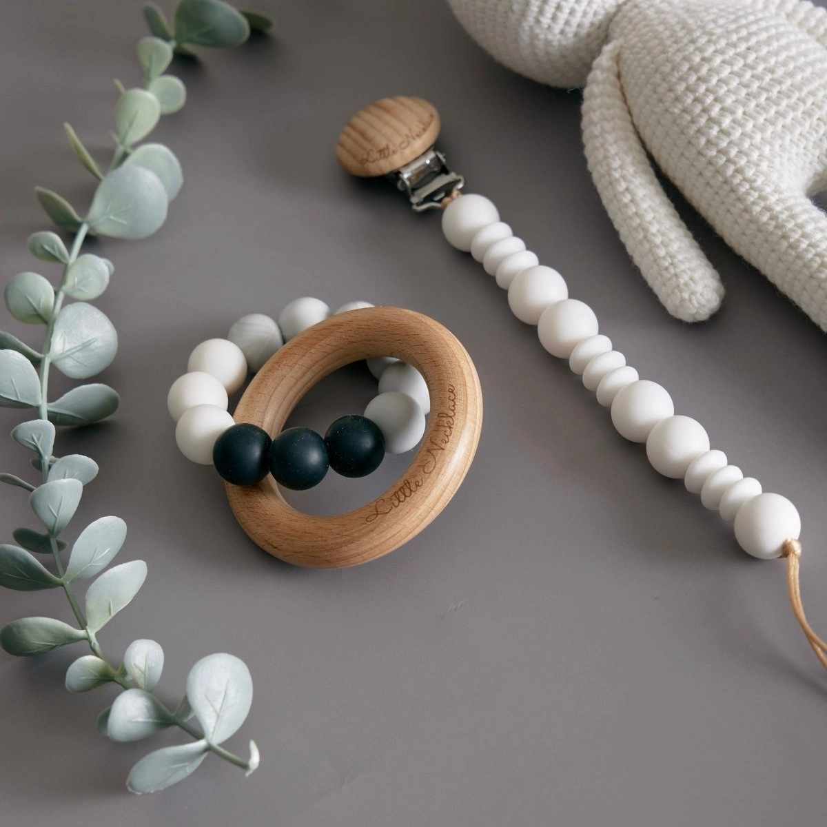 Contrast Teething Ring