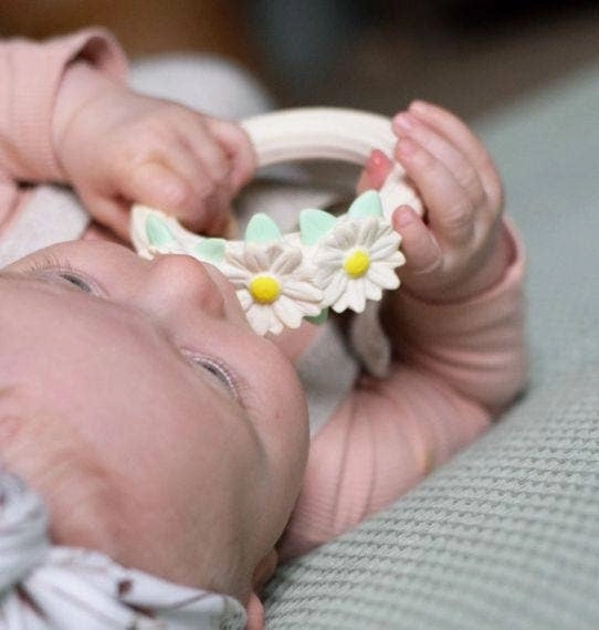Daisy Chain Teething Ring