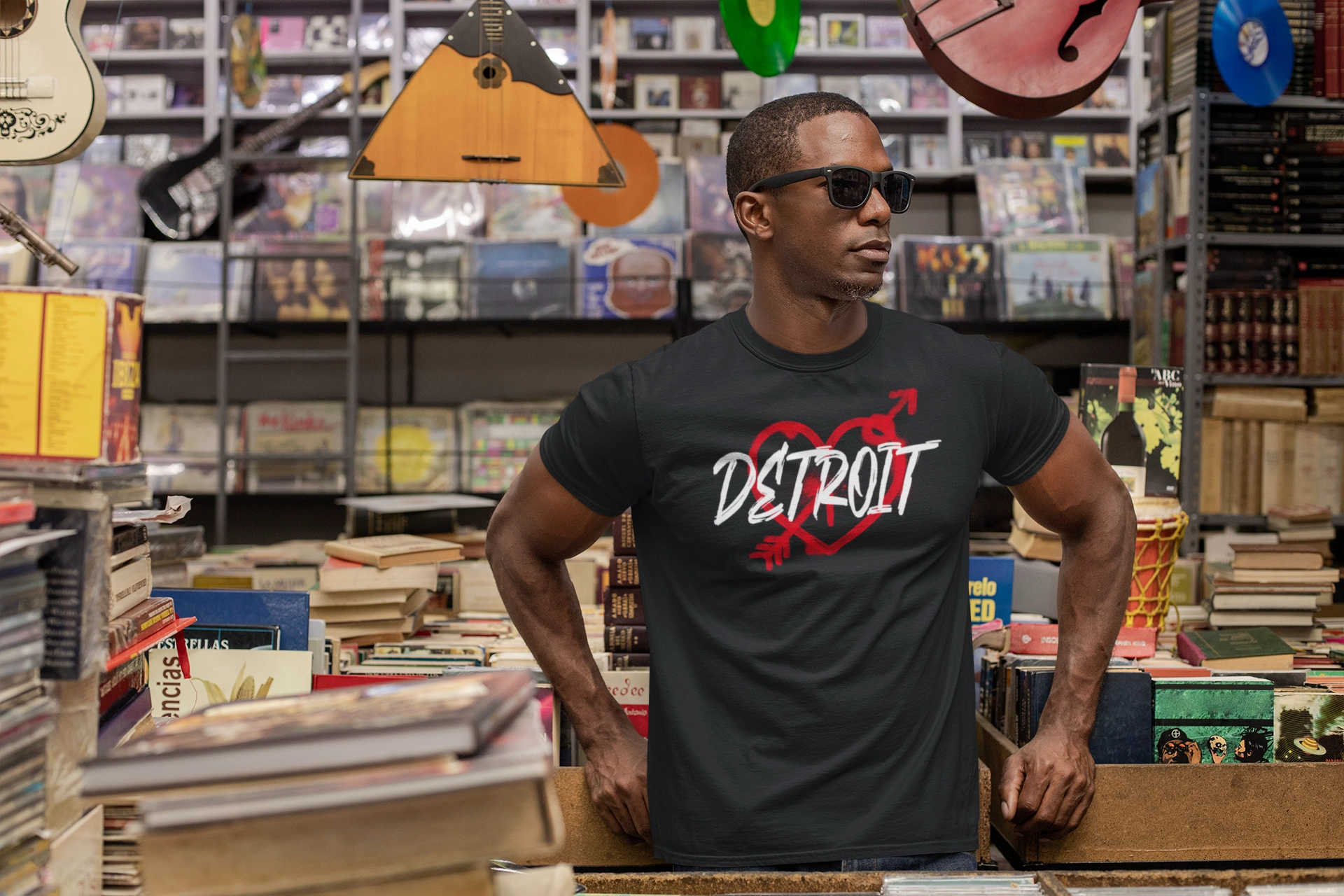 Detroit Men's Lightweight Fashion Tee