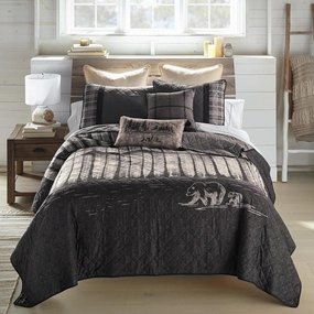 Donna Sharp Nighttime Quilt Bedding Set - 3-Piece King Size Quilt Set - Includes 1 Quilt and 2 Pillow Shams - Machine Washable - Perfect for Rustic Decor