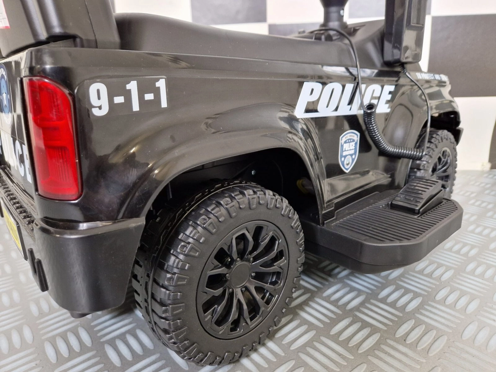 Electric Mini Police 6 Volts