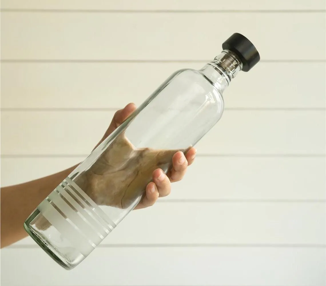 Glass Frosted Rings Bottle with Black Stopper