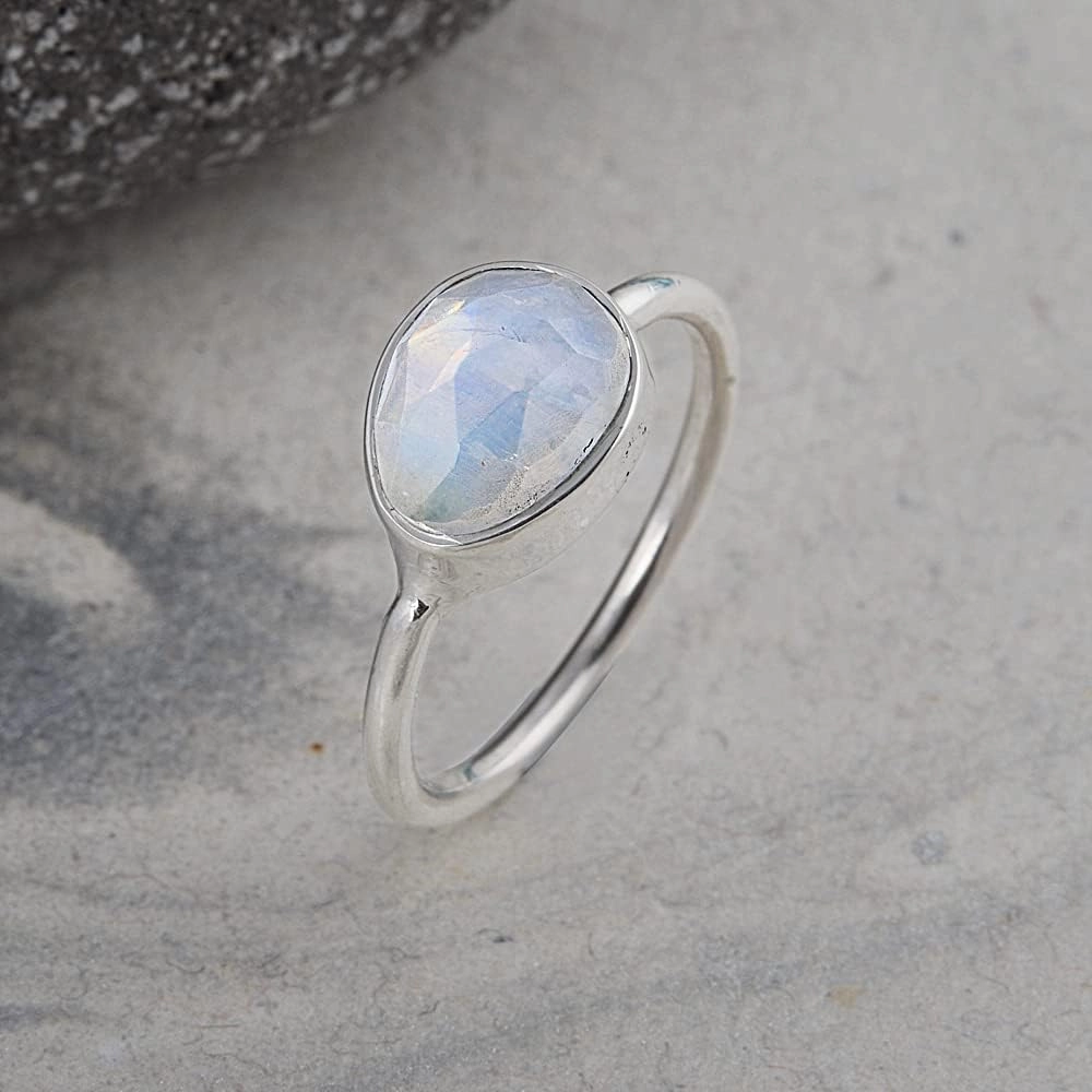Glowing Moonstone Ring 925 Sterling Silver Gemstone Jewelry