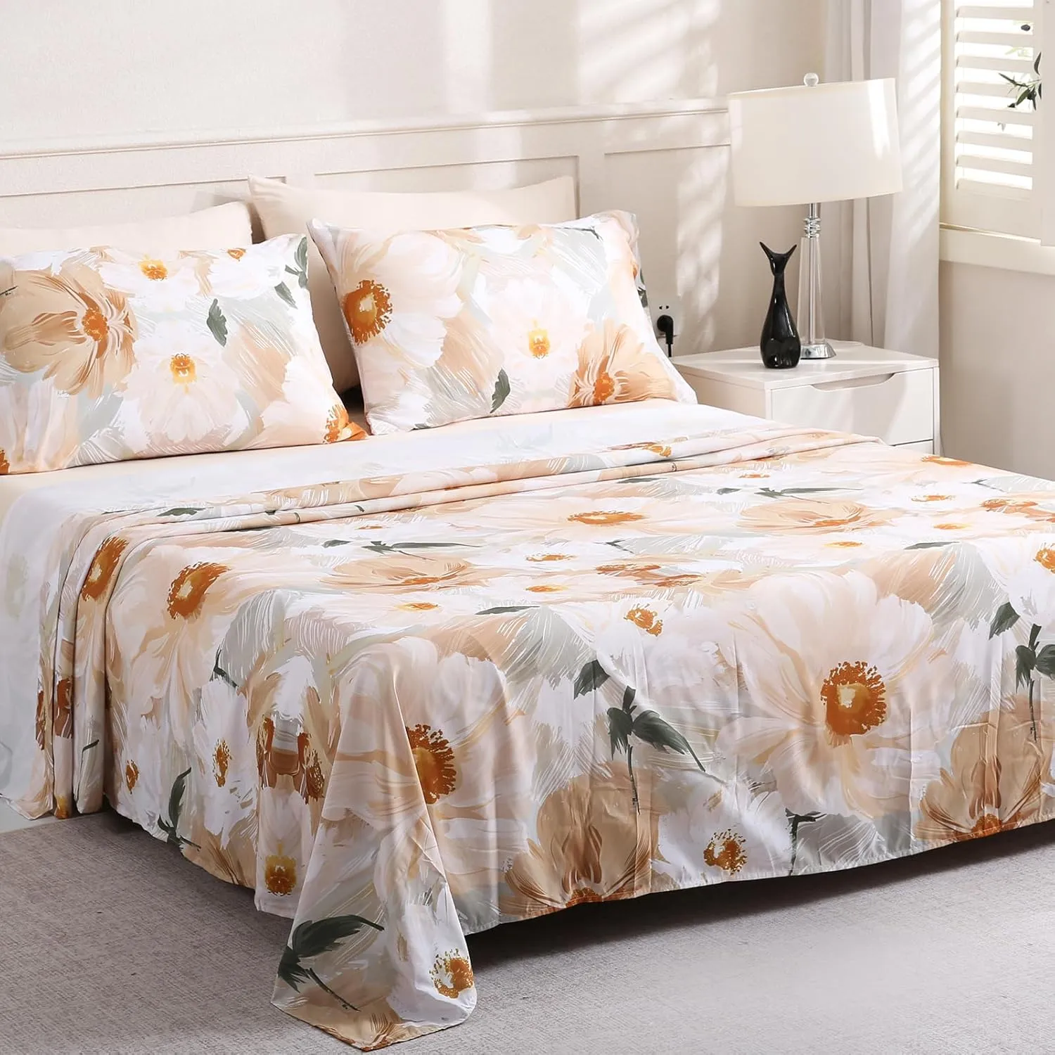 LONAVA Floral King Size Bed Sheet Set, 6 Piece, Deep Pocket Beige Fitted Sheet, Comfy & Breathable Patterned Flat Sheets, Premium Microfiber, Gold Painted Flowers Printed