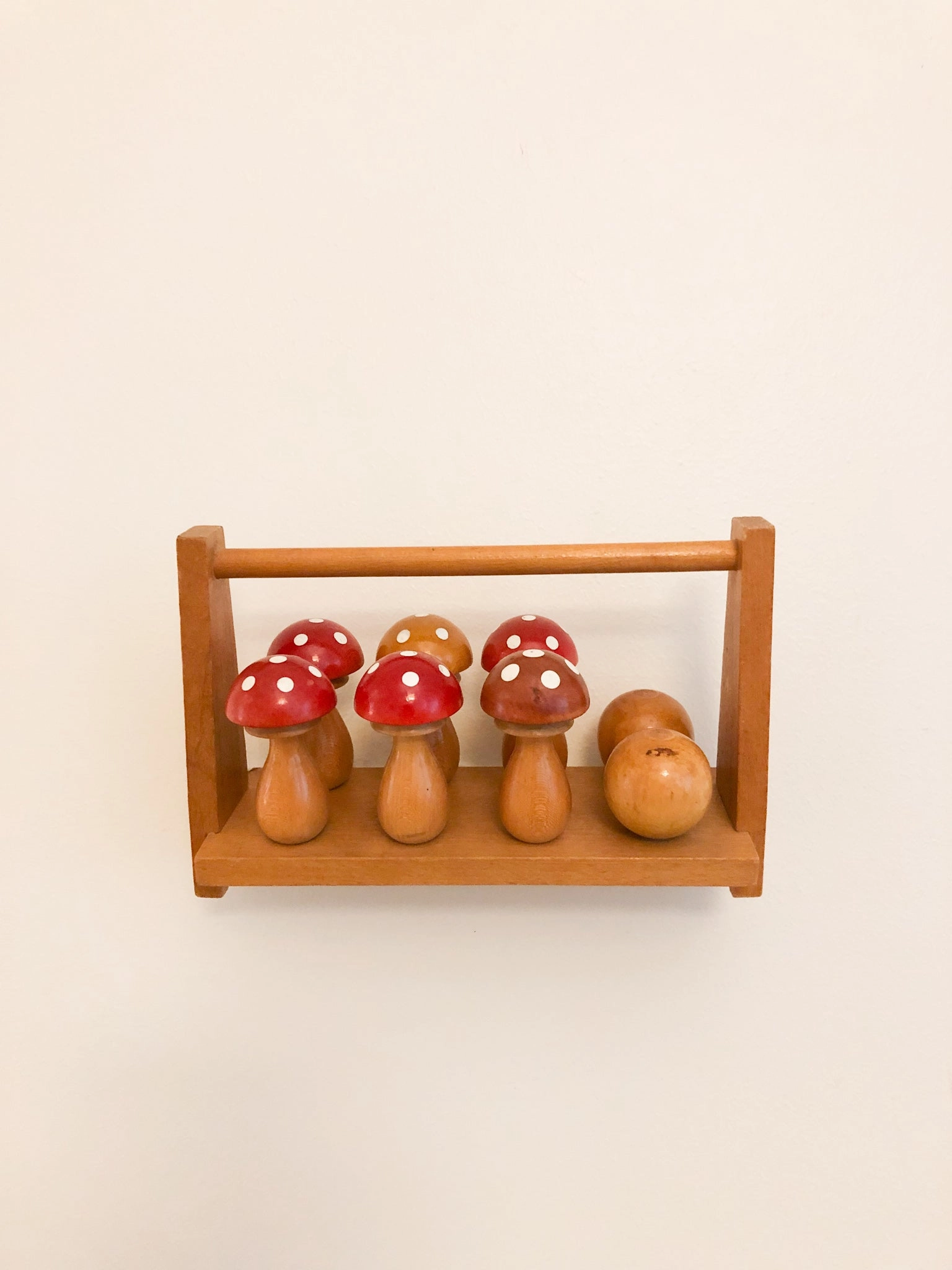 Mushroom Bowling Set
