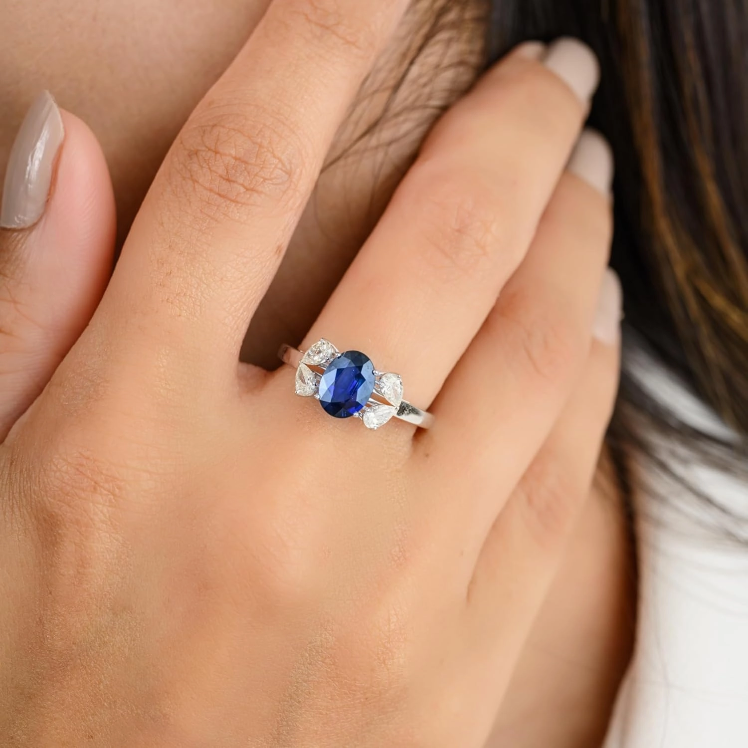 Natural Blue Sapphire with Diamond Solitaire Ring for Women in 18K White Gold, September Birthstone Jewellery Gift for Her, Birthday, Engagement, Wedding, Anniversary