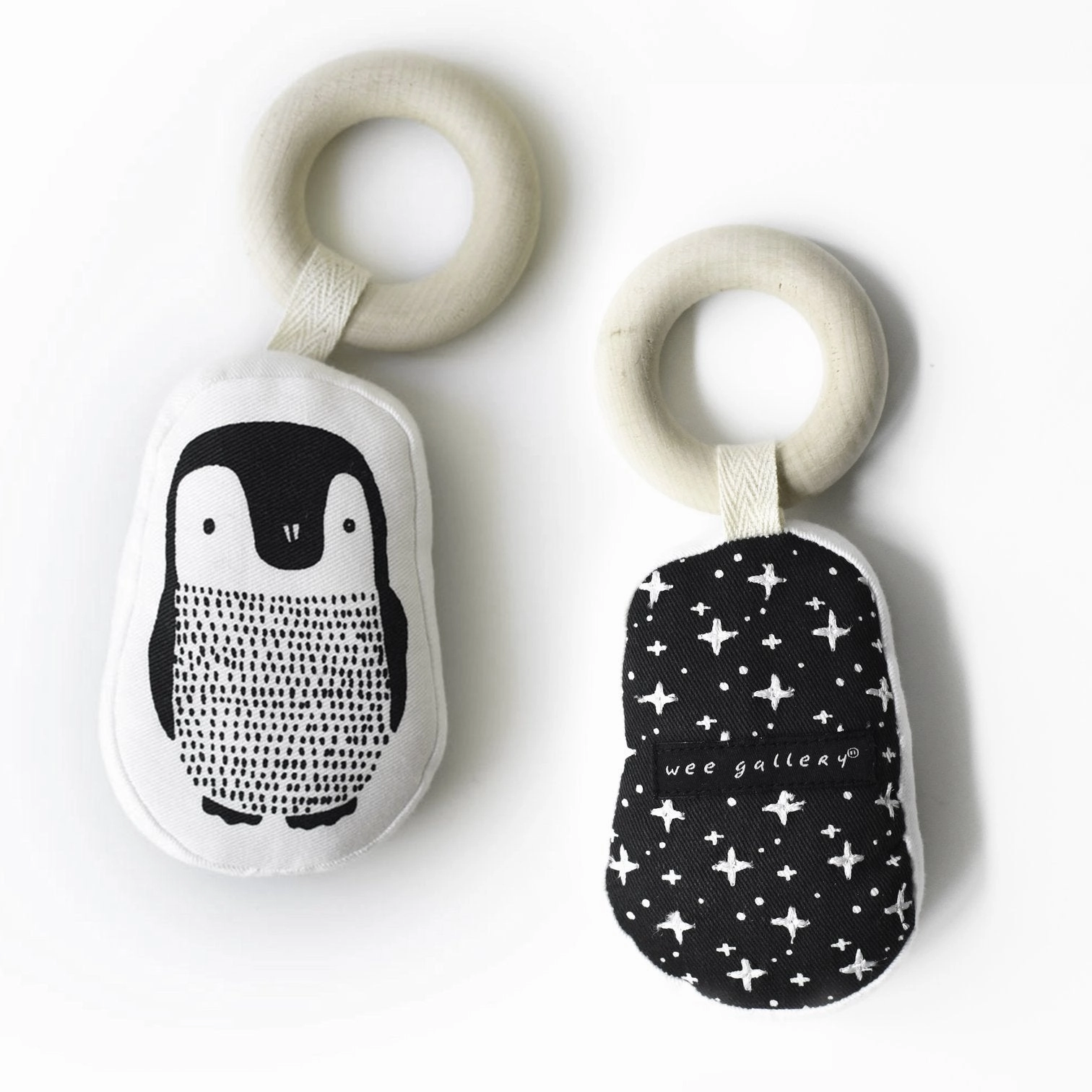 ORGANIC TEETHER - PENGUIN