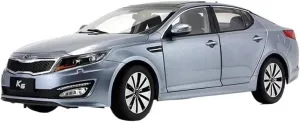 Simulation Car Model 1：18 for KIA K5 Optima 2011 Alloy Car Model Static Ornament Souvenir Collection Mini Vehicles Toys