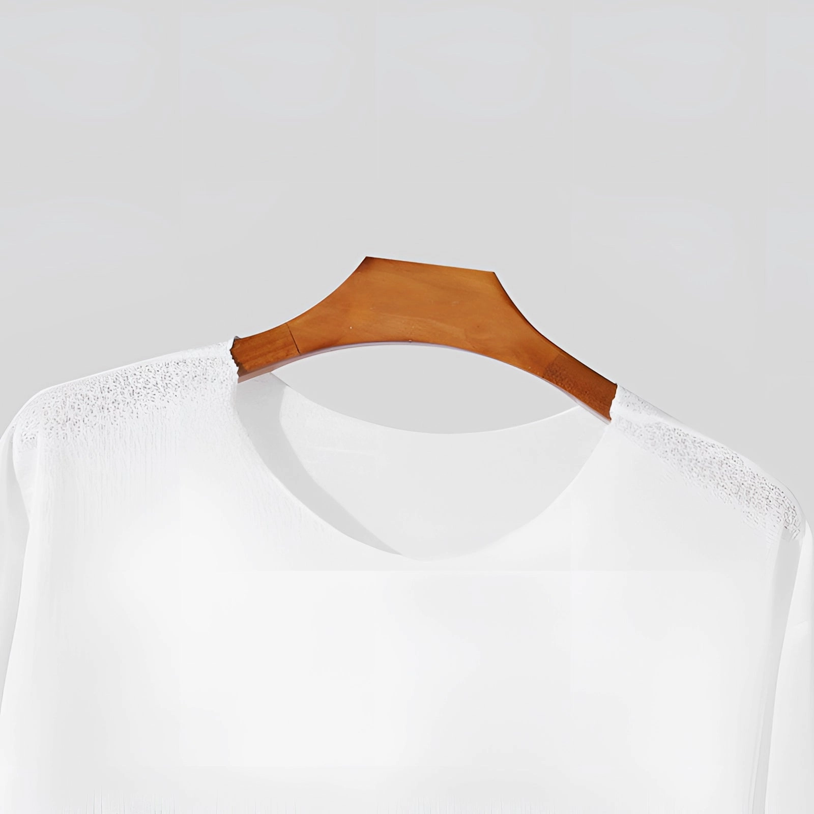 Unisex Lightweight Long-Sleeve Crewneck White T-Shirt