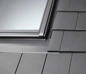 VELUX EDT 2000 Pro   Flashings - For Flat Interlocking Tiles (Including Insulation & Underfelt collars)