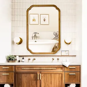 WallBeyond 20" x 30" Rounded Corner Arch Wall Mirror with Wood Frame for Entryway, Living Room or Bedroom Home Decor - Light Woodgrain [20" x 30" Natural Color]