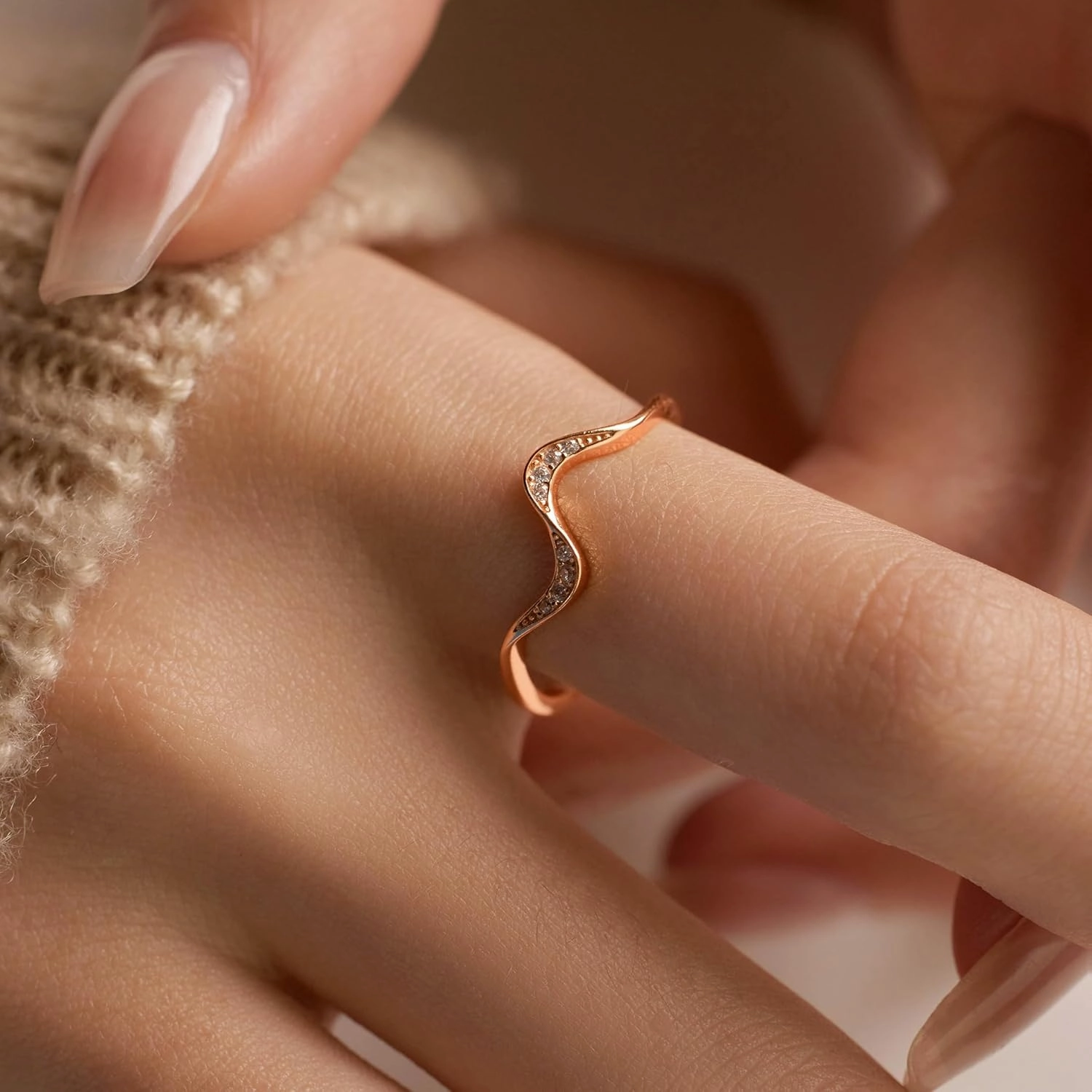 Wave Ring, 925 Sterling Silver Ocean Wave Rings for Women Cubic Zirconia Self Reminder Up and Down High and Low Ring Ideal Minimalism Jewelry Graduation Gifts